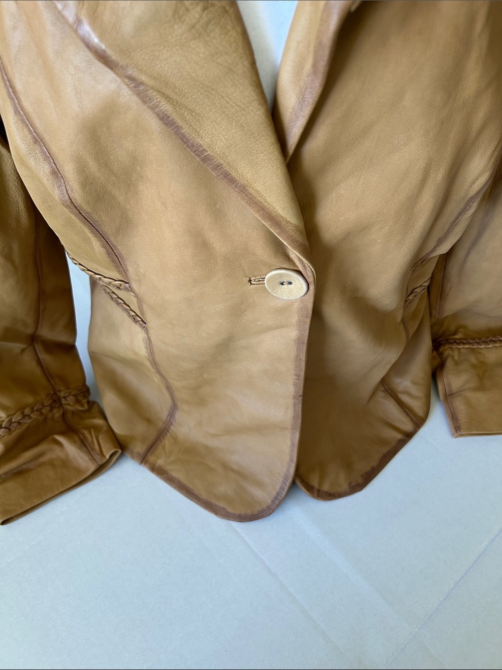 MONTANACO WOMENS SOFT VINTAGE BRAIDED LEATHER COAT SZ XL - Picture 2 of 12